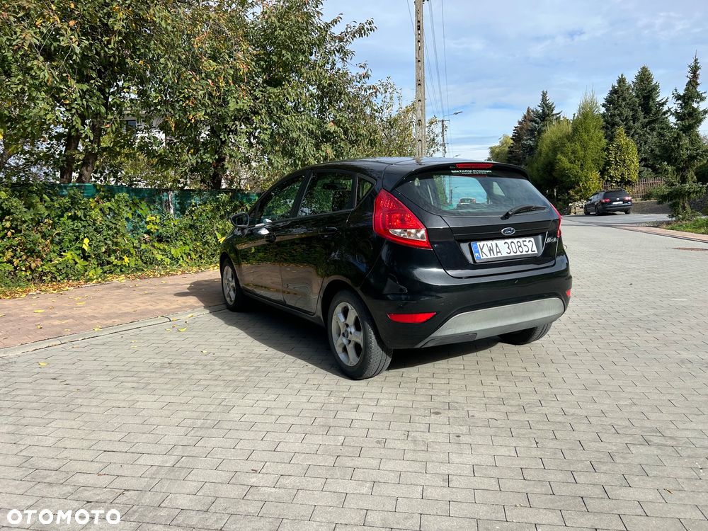 Ford Fiesta 1.25 Titanium - 27