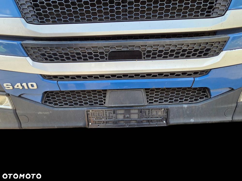 Scania R S  ławeczka atrapa dolna otwierany stopień - 3