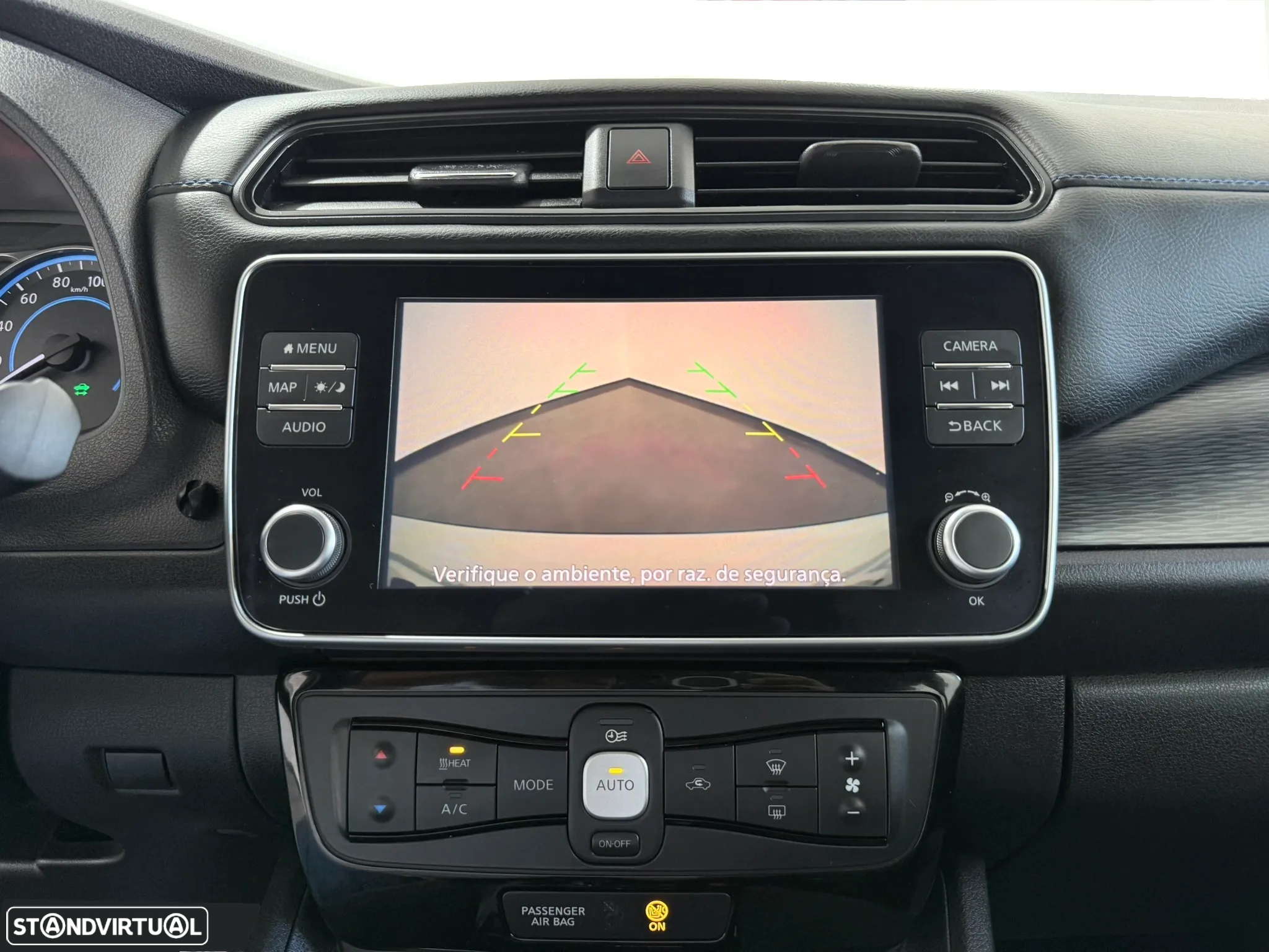 Nissan Leaf Acenta - 28