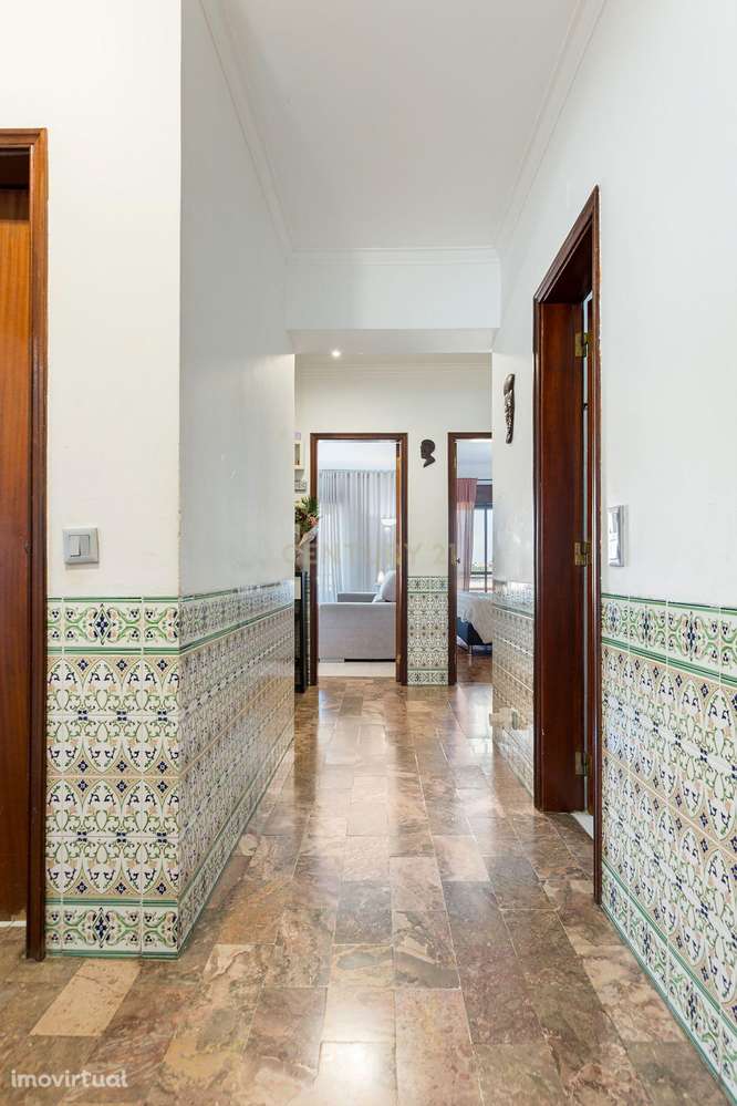 Fantástico T3 - Excelente Localização - Grande imagem: 4/25