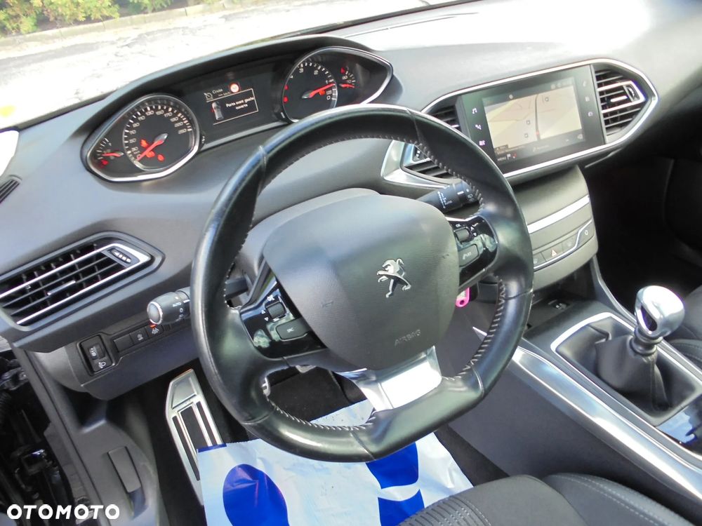 Peugeot 308 BlueHDi 130 Stop & Start Active Business-Paket - 8