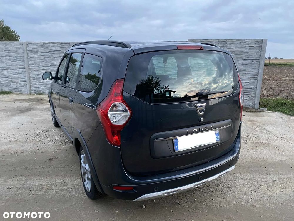 Dacia Lodgy 1.5 Blue dCi Stepway S&S - 23