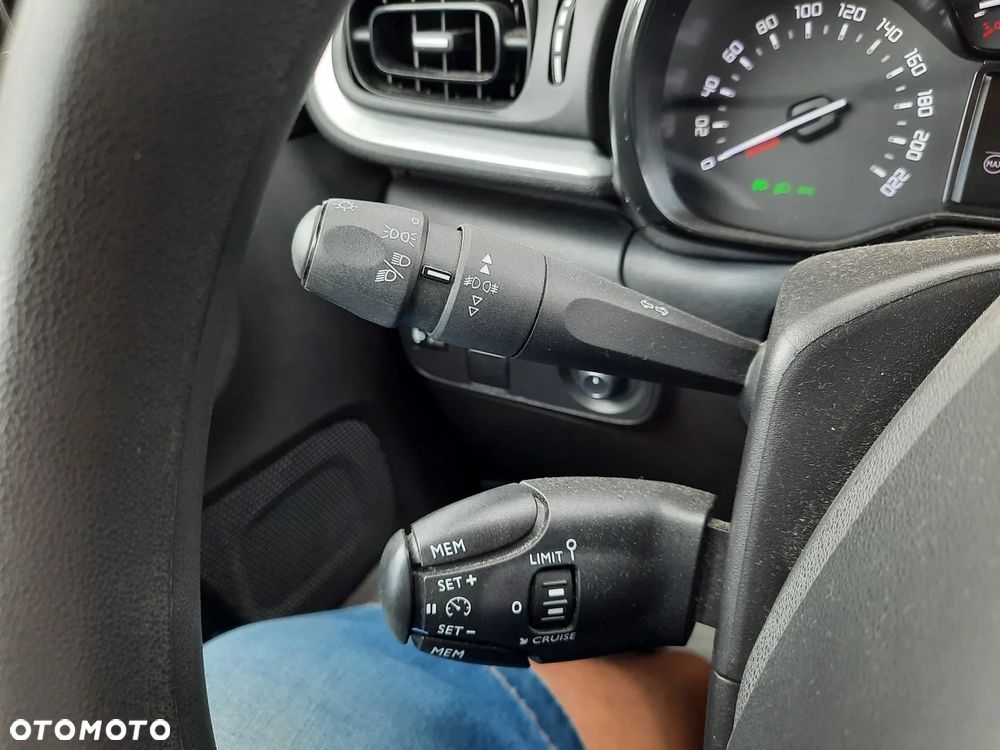 Citroën C3 1.2 PureTech Feel - 25