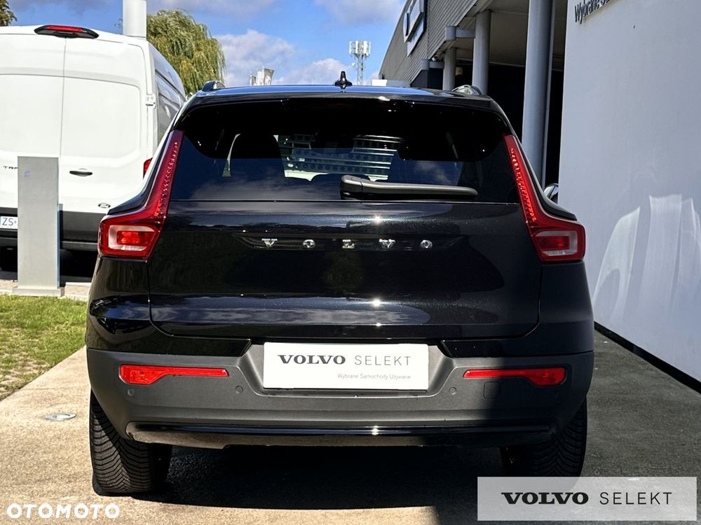 Volvo XC 40 - 9