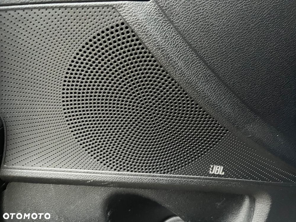 Kia Ceed 1.4 T-GDI DCT OPF GT Line - 16