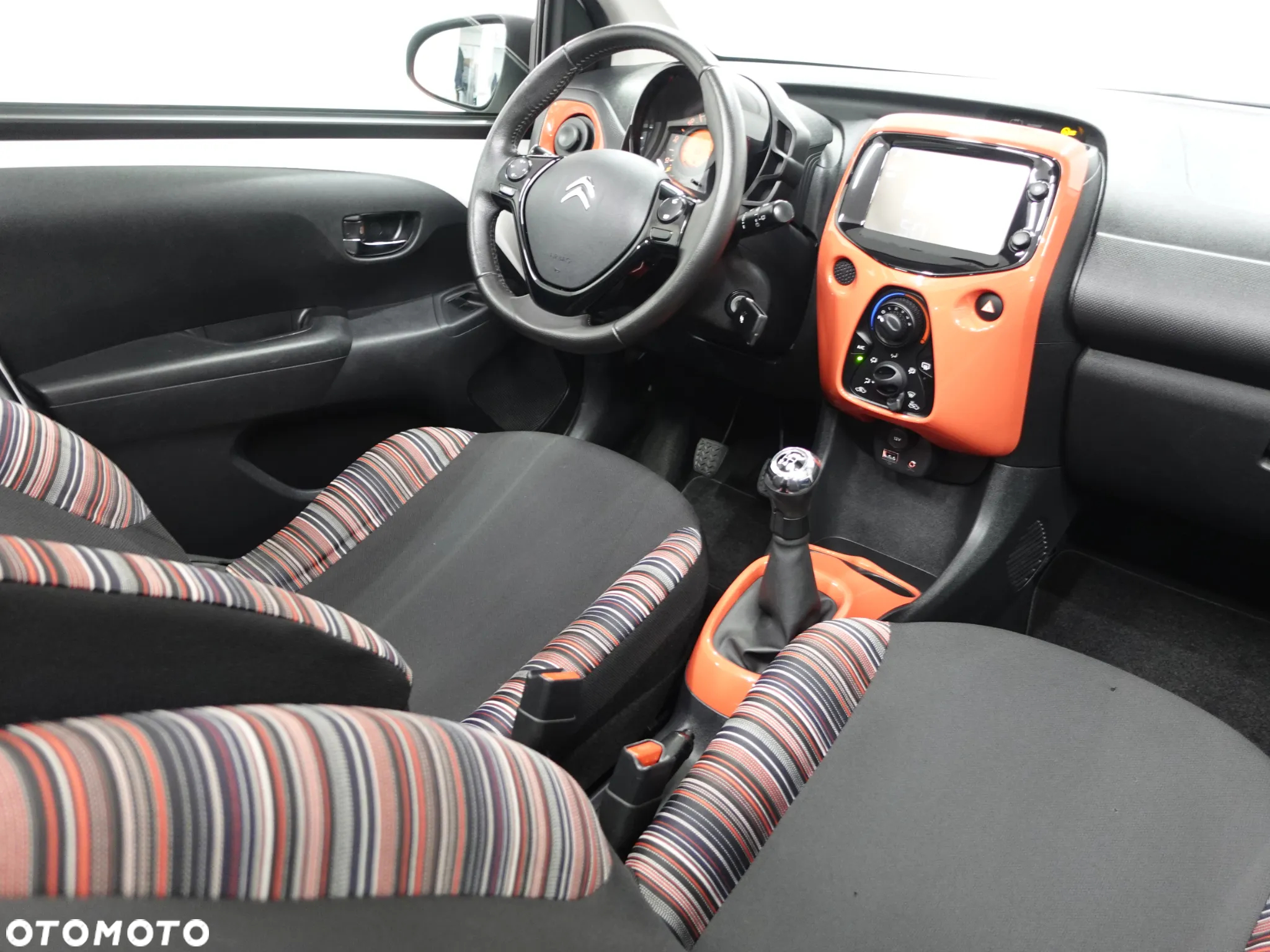 Citroën C1 1.2 Pure Tech Airscape Shine - 31
