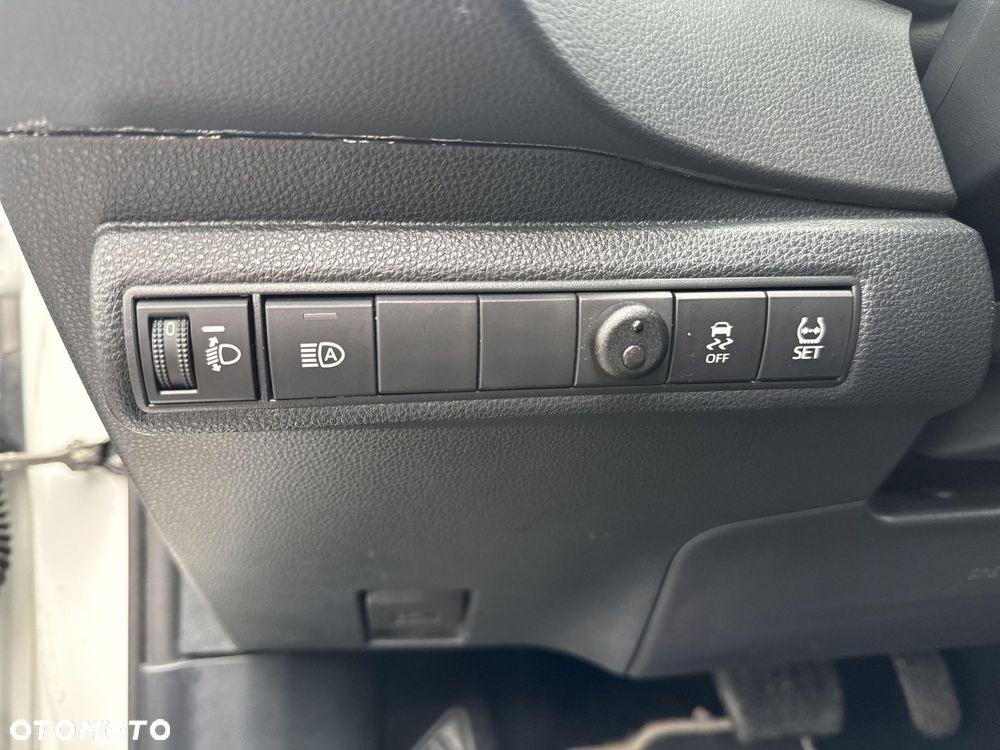 Toyota Corolla 1.8 Hybrid Comfort - 18