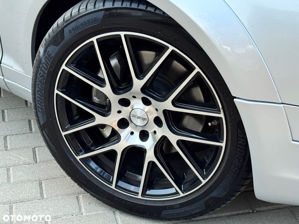 Audi A6 Allroad - 14