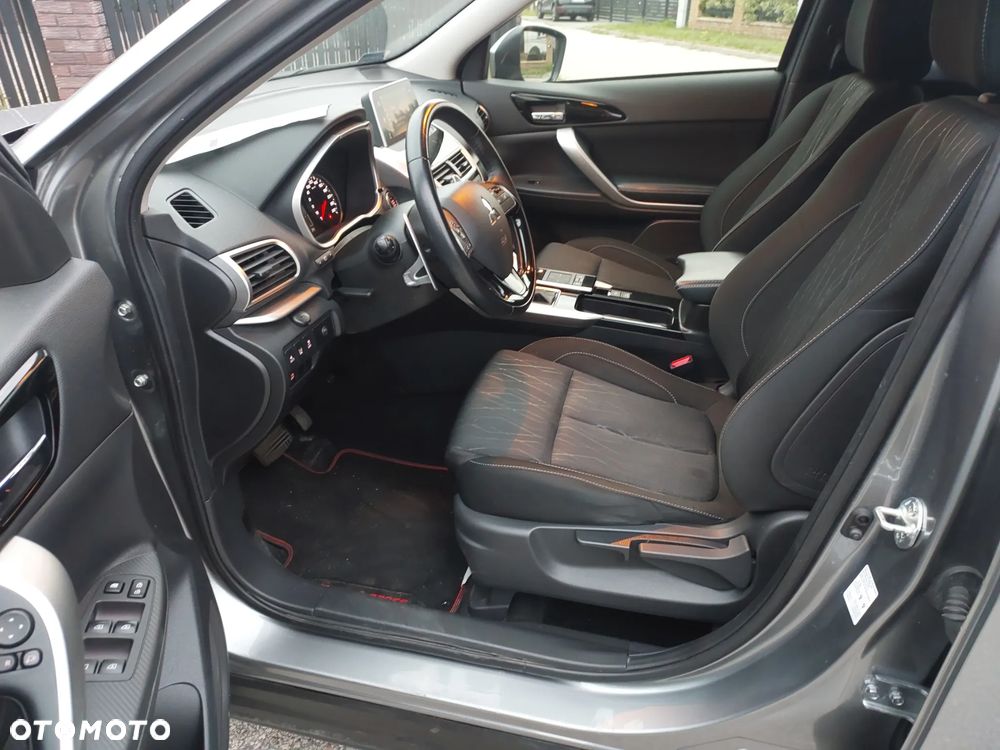 Mitsubishi Eclipse Cross 1.5 T GPF Intense Pro CVT - 8