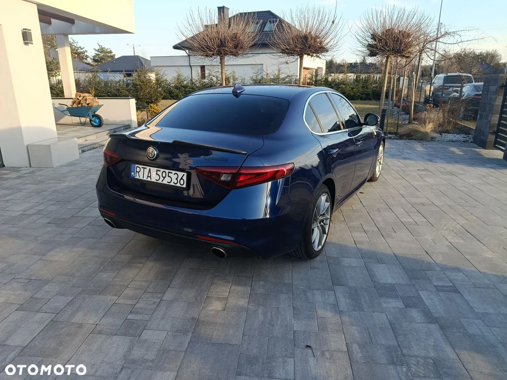 Alfa Romeo Giulia 2.0 Turbo 16V AT8 Veloce - 7