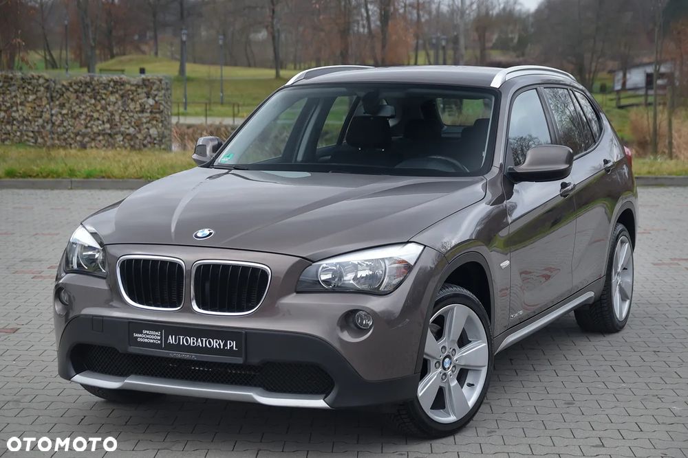 BMW X1 sDrive18i xLine - 11