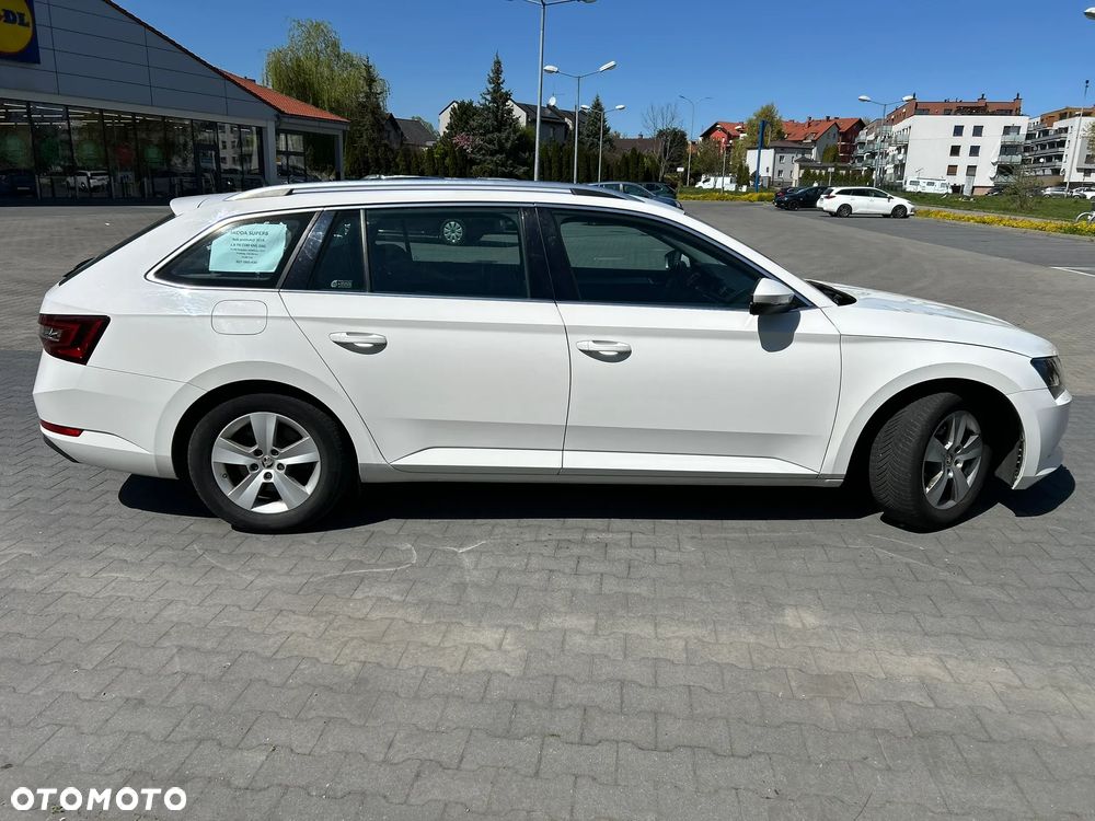 Skoda Superb 1.8 TSI Style DSG - 3