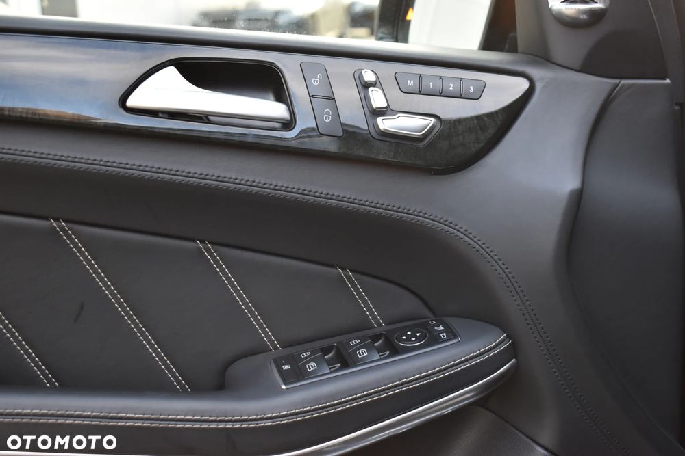 Mercedes-Benz GLS AMG 63 4-Matic - 12