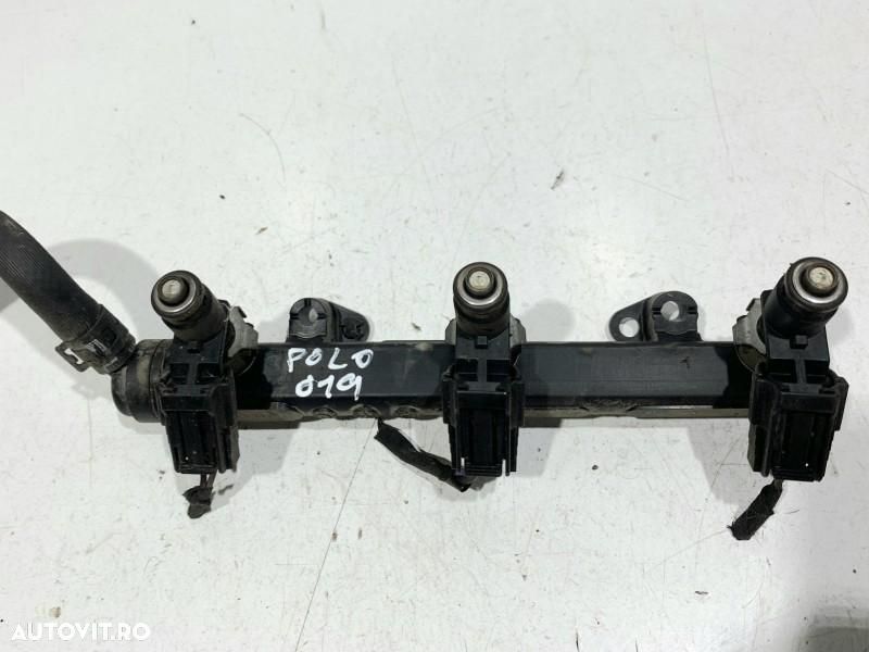 Rampa cu injectoare Volkswagen Polo 5 facelift (2014-2017) 1.0 benzina CHYB 04C133313 - 1