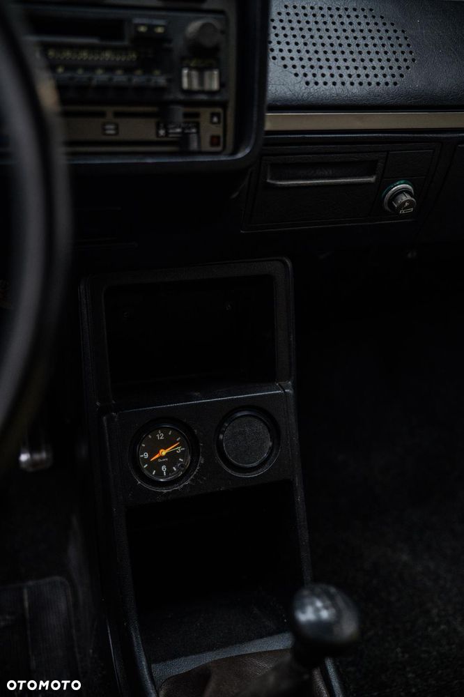 Volkswagen Golf - 14