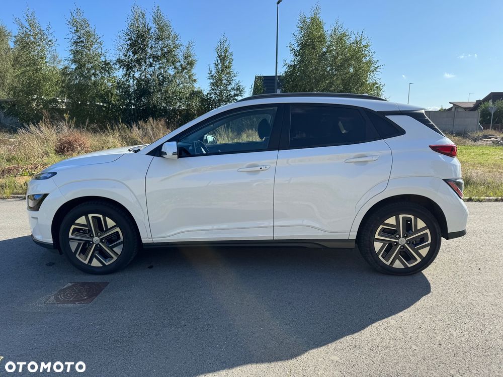 Hyundai Kona Electric 64kWh Executive - 8