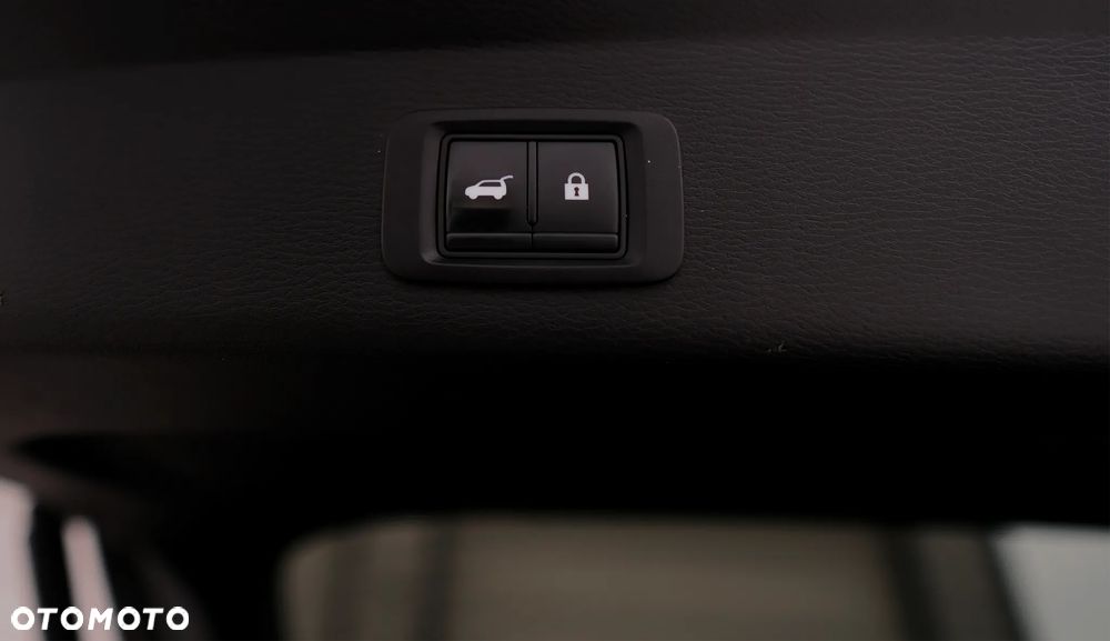 Mitsubishi Outlander - 38