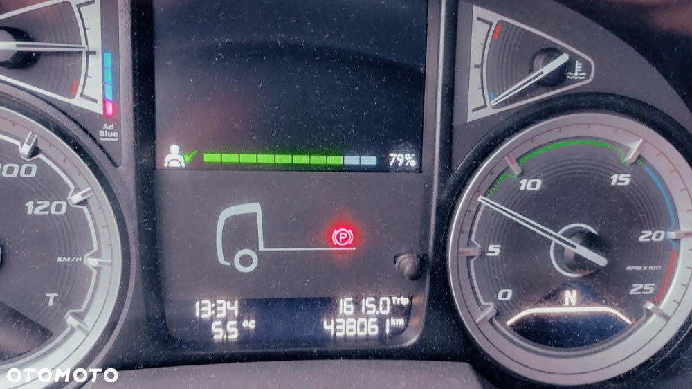 DAF XF 480 LOWDECK - 9