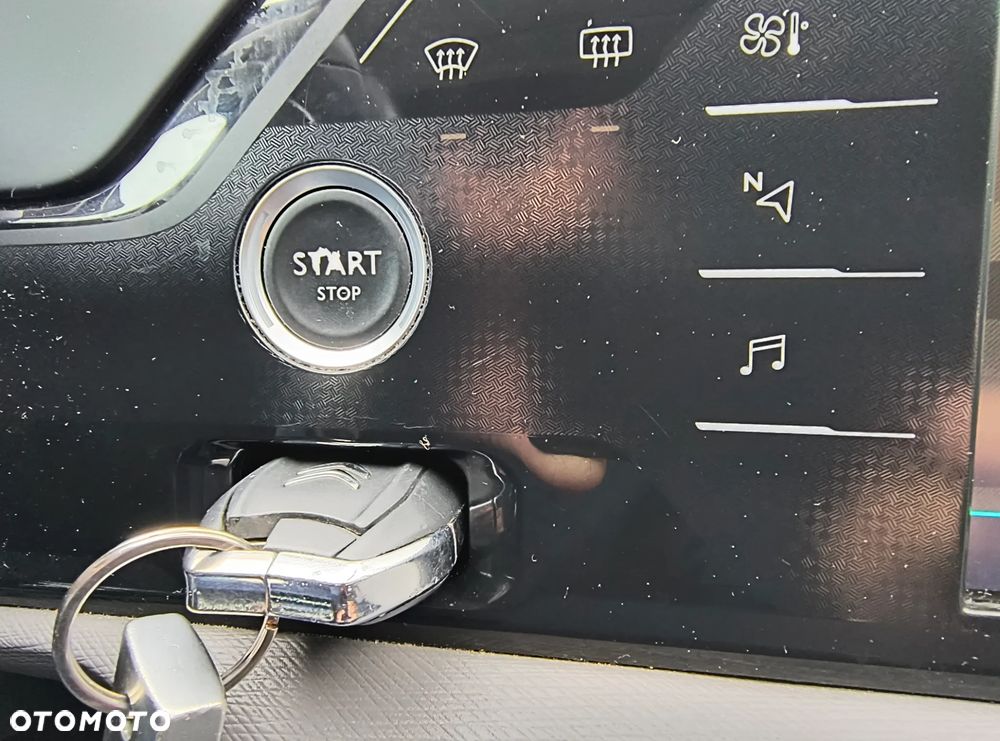 Citroën C4 Grand Picasso 1.2 PureTech MoreLife S&S - 21