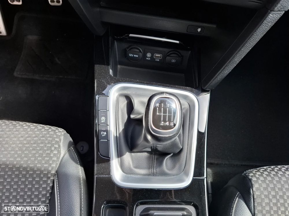 Kia Ceed SW 1.6 CRDi TX+SRF - 34