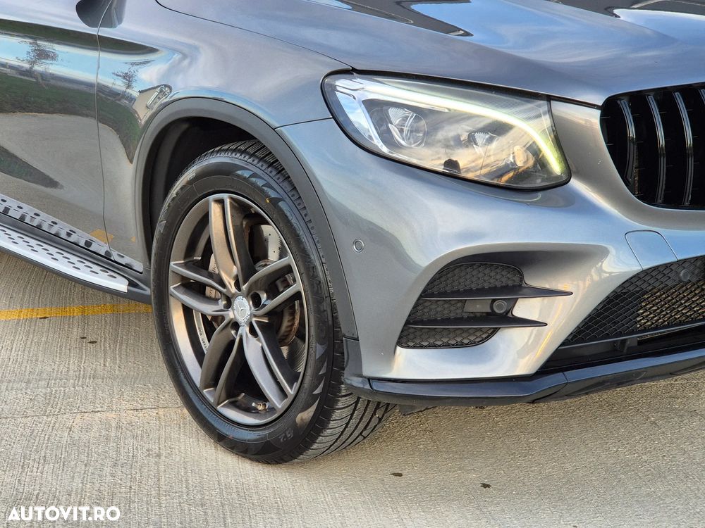 Mercedes-Benz GLC 250 d 4Matic 9G-TRONIC AMG Line - 31