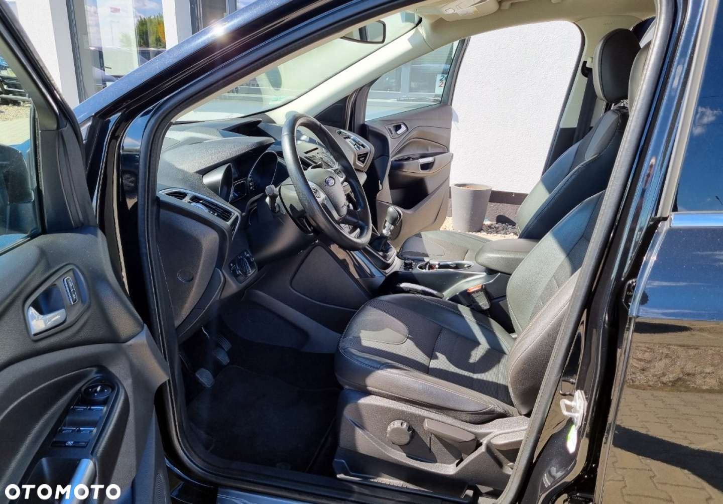 Ford Kuga - 5