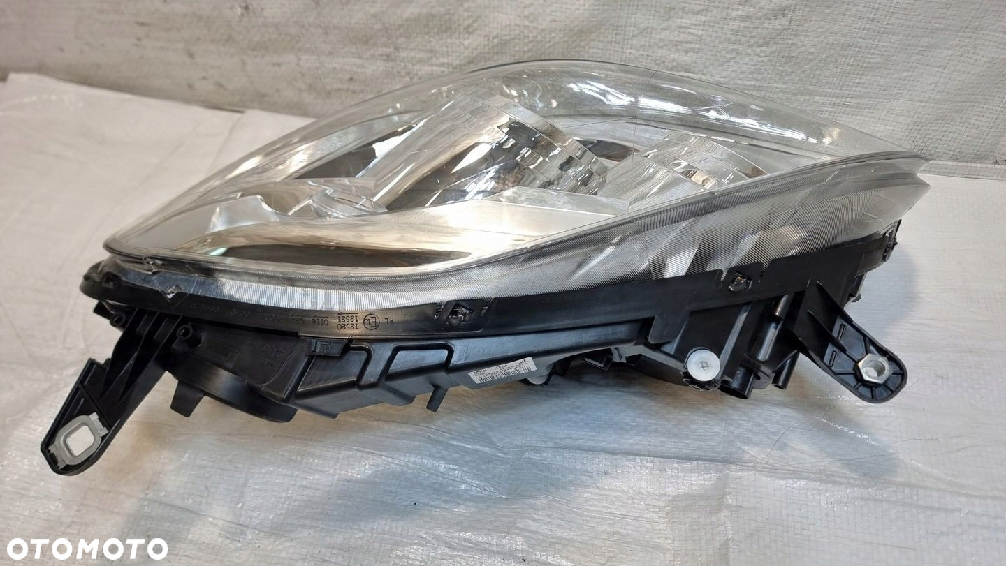 Opel Combo D lampa lewa przód 520868580E - 7