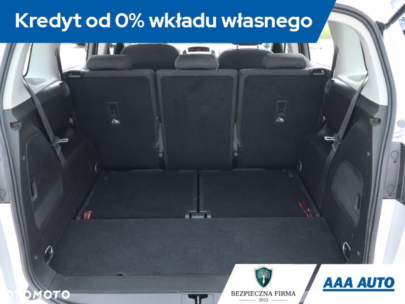 Opel Zafira - 14