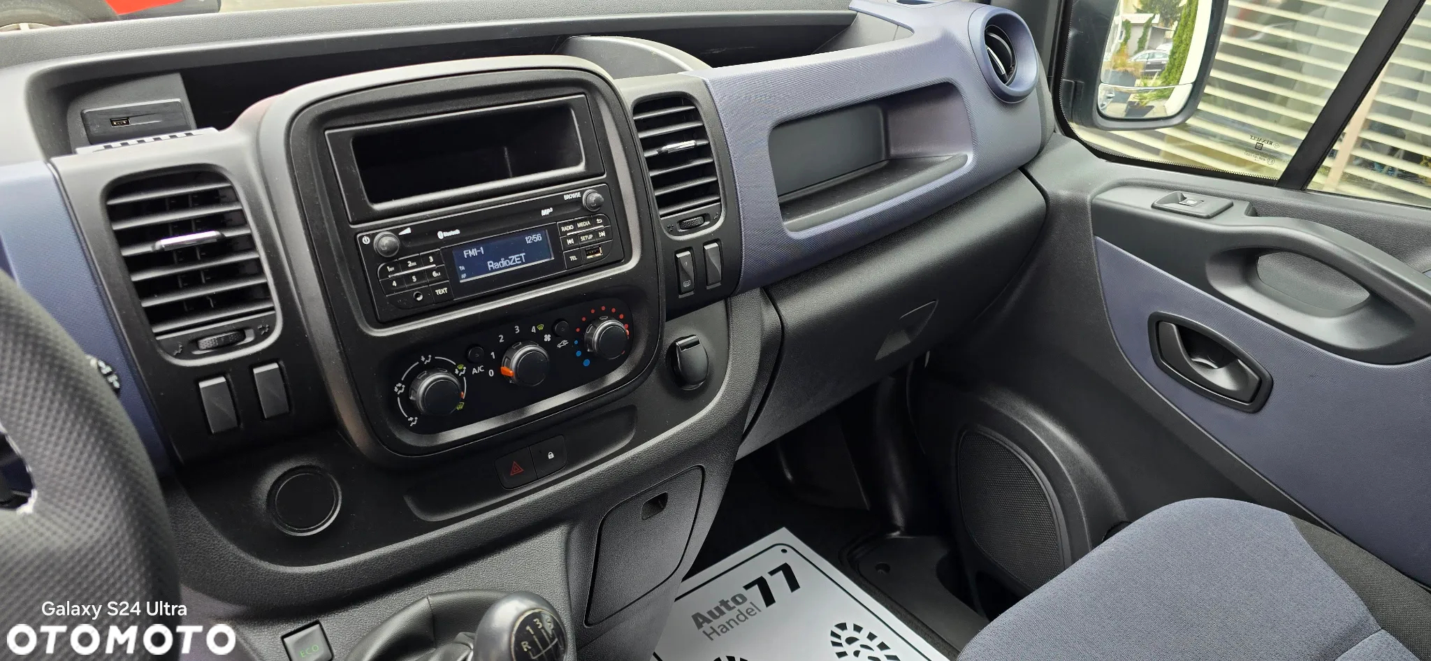 Opel Vivaro - 14