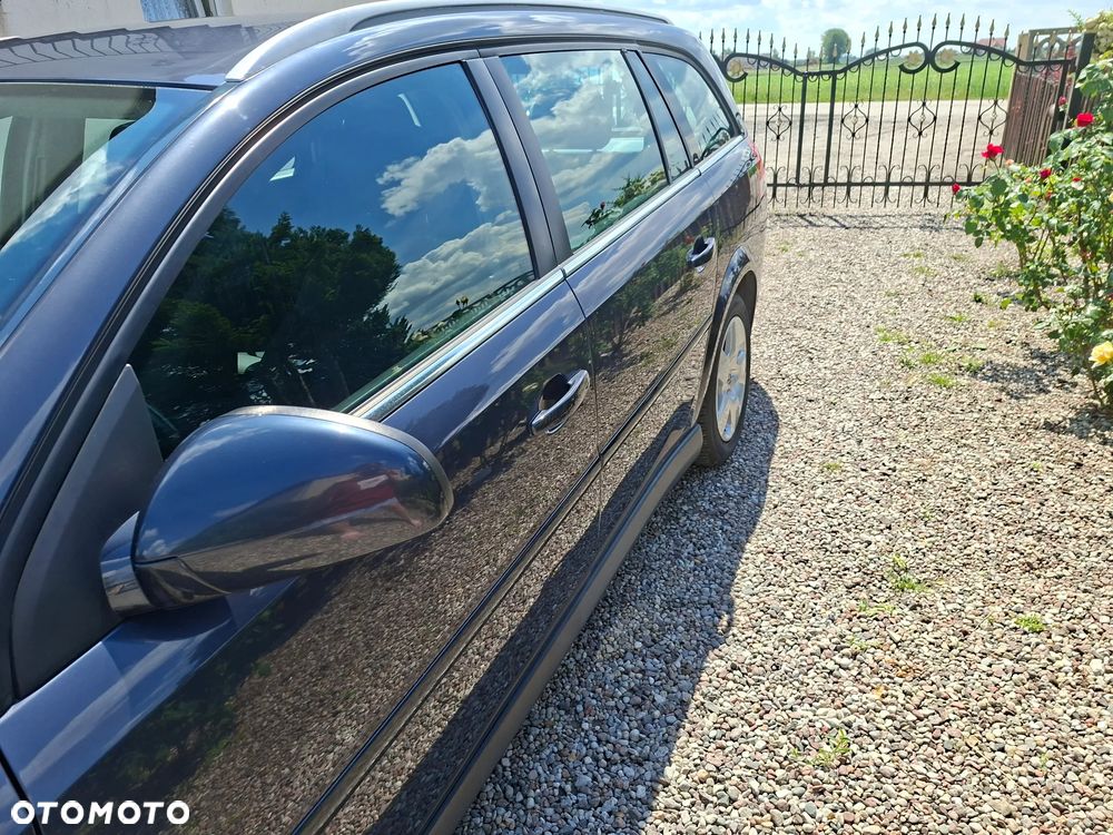 Opel Vectra 1.8 Essentia - 4
