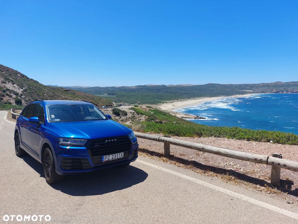 Audi Q7 - 11