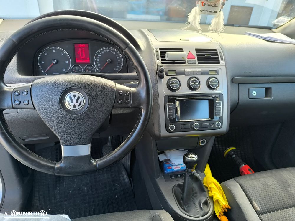 VW Touran 1.9 TDi Highline BlueM. 7L - 4