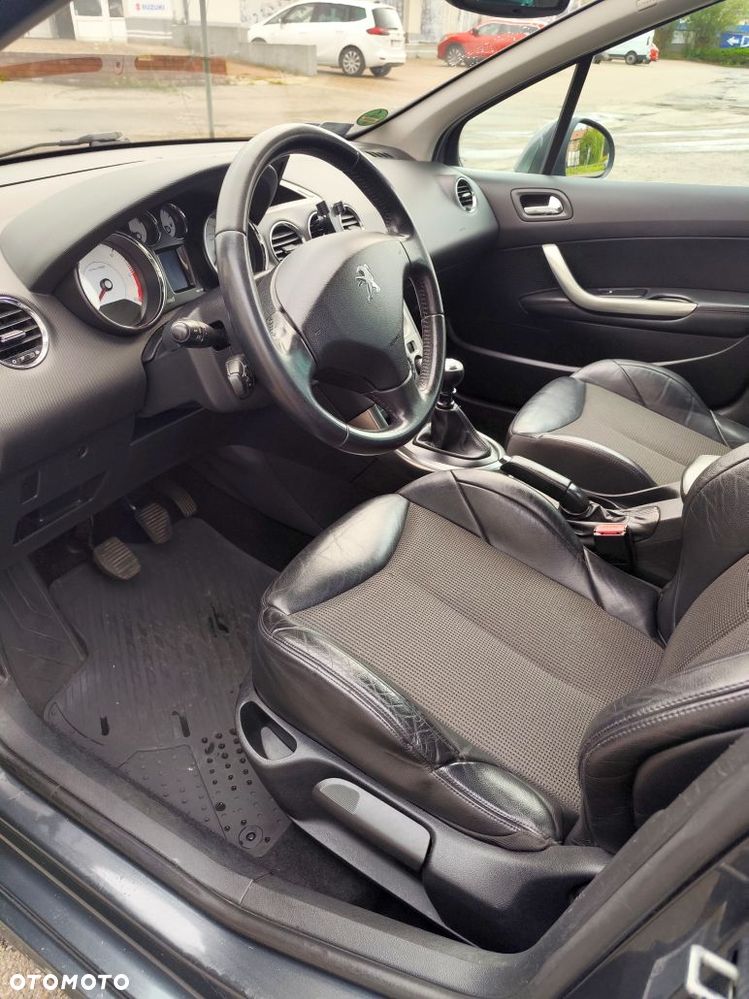 Peugeot 308 2.0 HDi Allure - 12