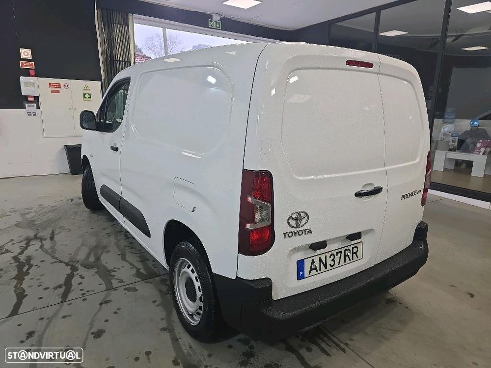 Toyota PROACE CITY CX.6 VELOCIDADES - 4