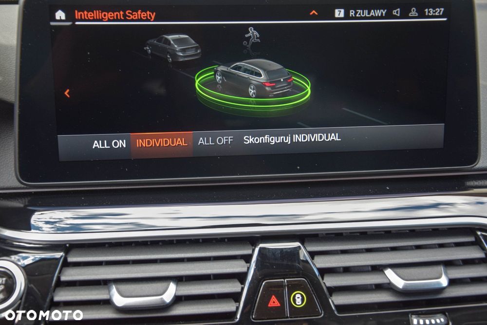 BMW Seria 5 520d Luxury Line sport - 24