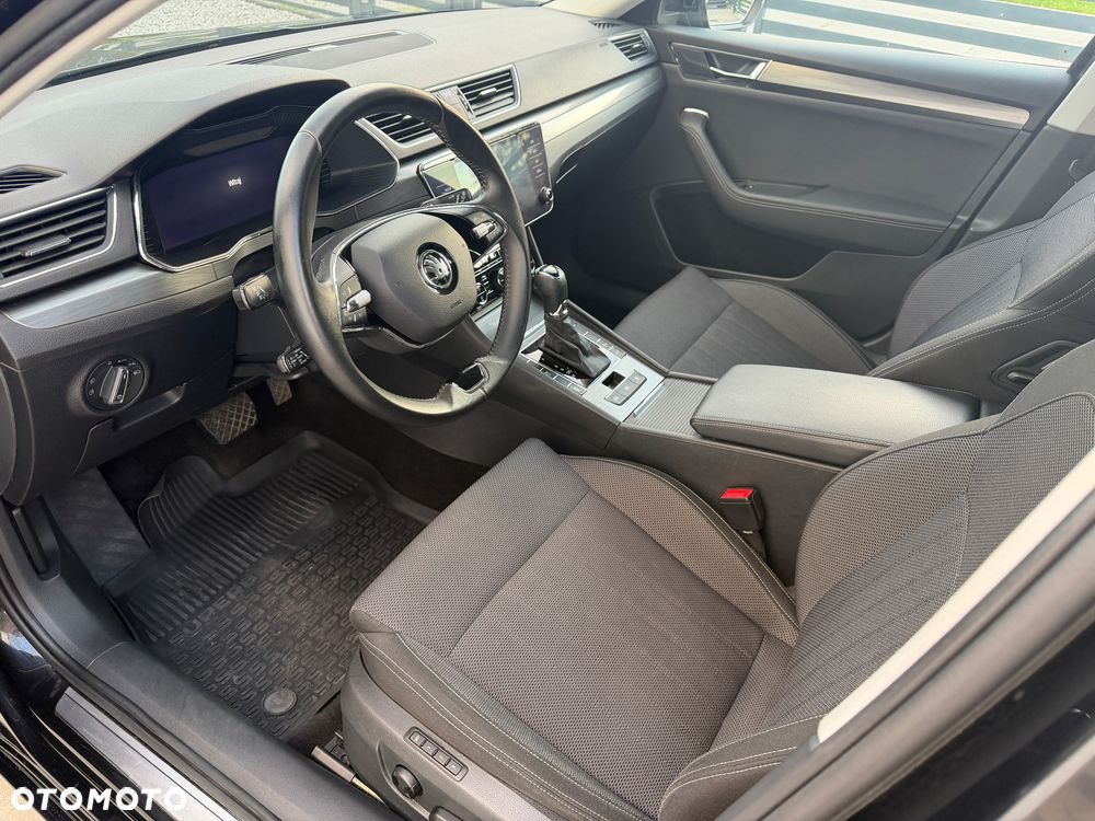 Skoda Superb 2.0 TDI SCR Style DSG - 19