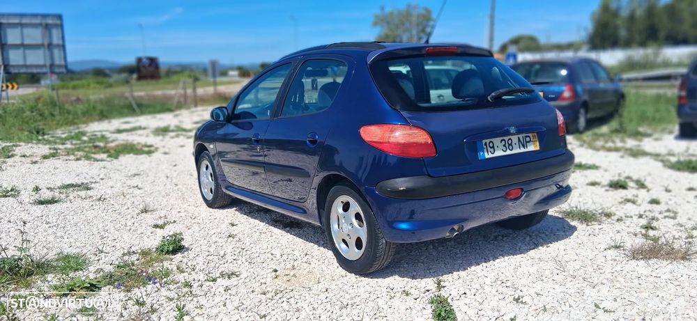 Peugeot 206 - 6