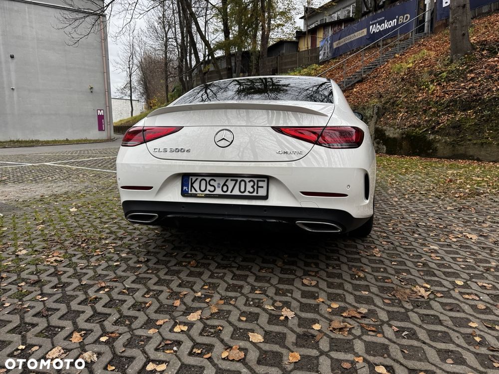 Mercedes-Benz CLS 300 d 4Matic 9G-TRONIC AMG Line - 33