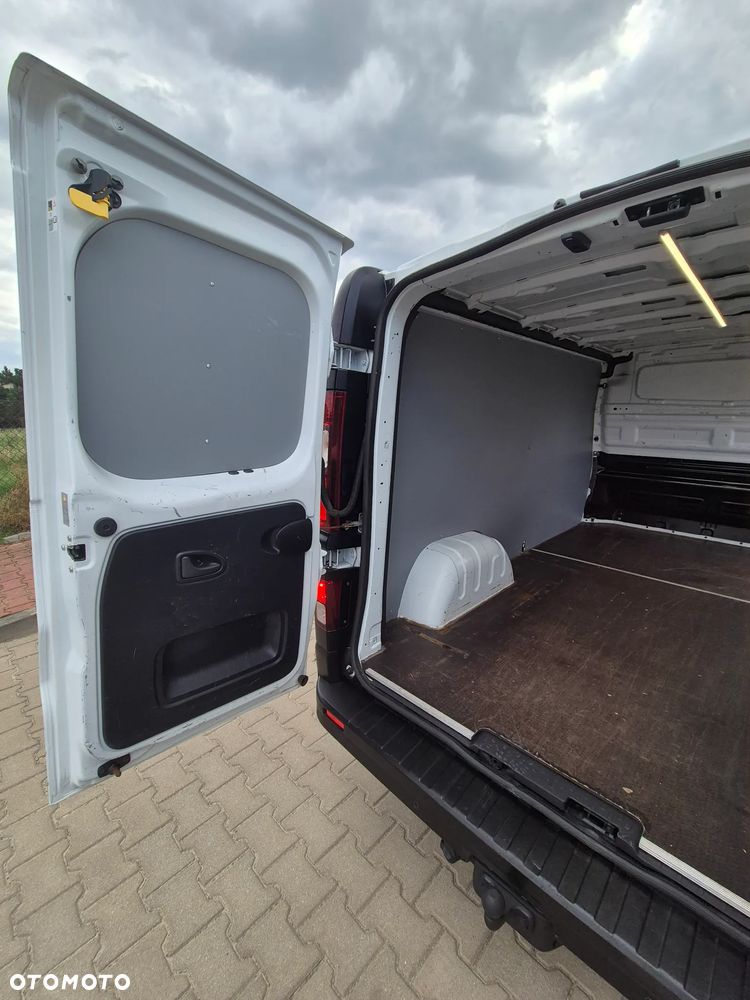 Renault Trafic 2017r Long 100Tys km!!! Klima Kamera Full Super stan - 12