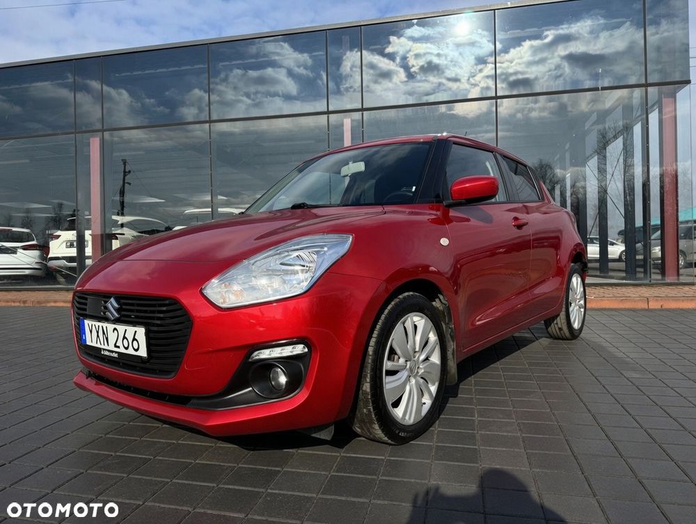 Suzuki Swift 1.2 Premium Plus - 5