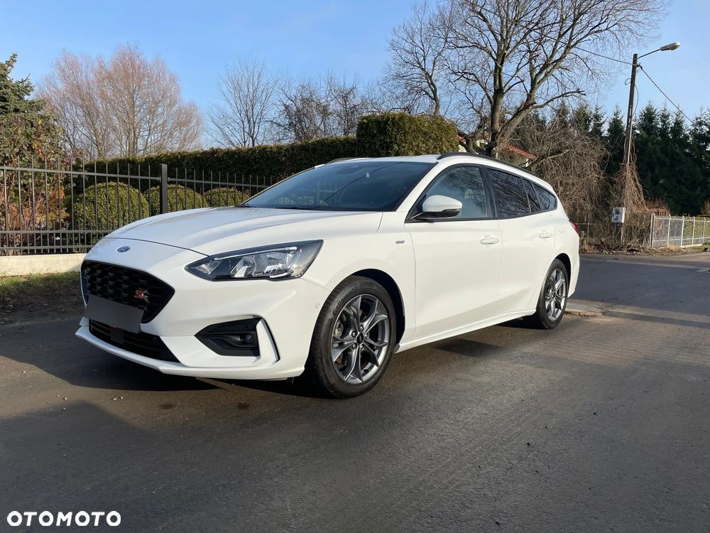 Ford Focus 1.0 EcoBoost Start-Stopp-System ST-LINE DESIGN - 23