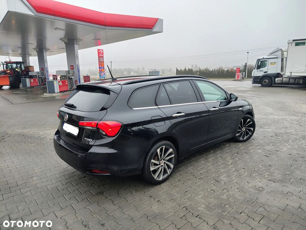 Fiat Tipo 1.6 MultiJet Lounge - 4