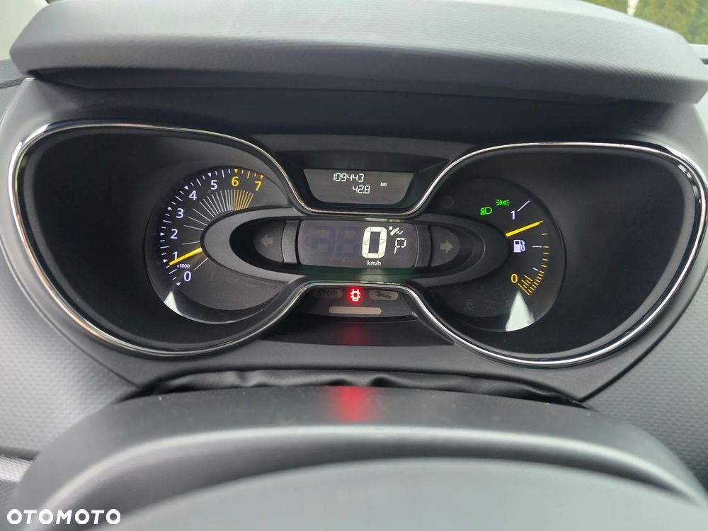 Renault Captur ENERGY TCe 120 EDC Luxe - 8