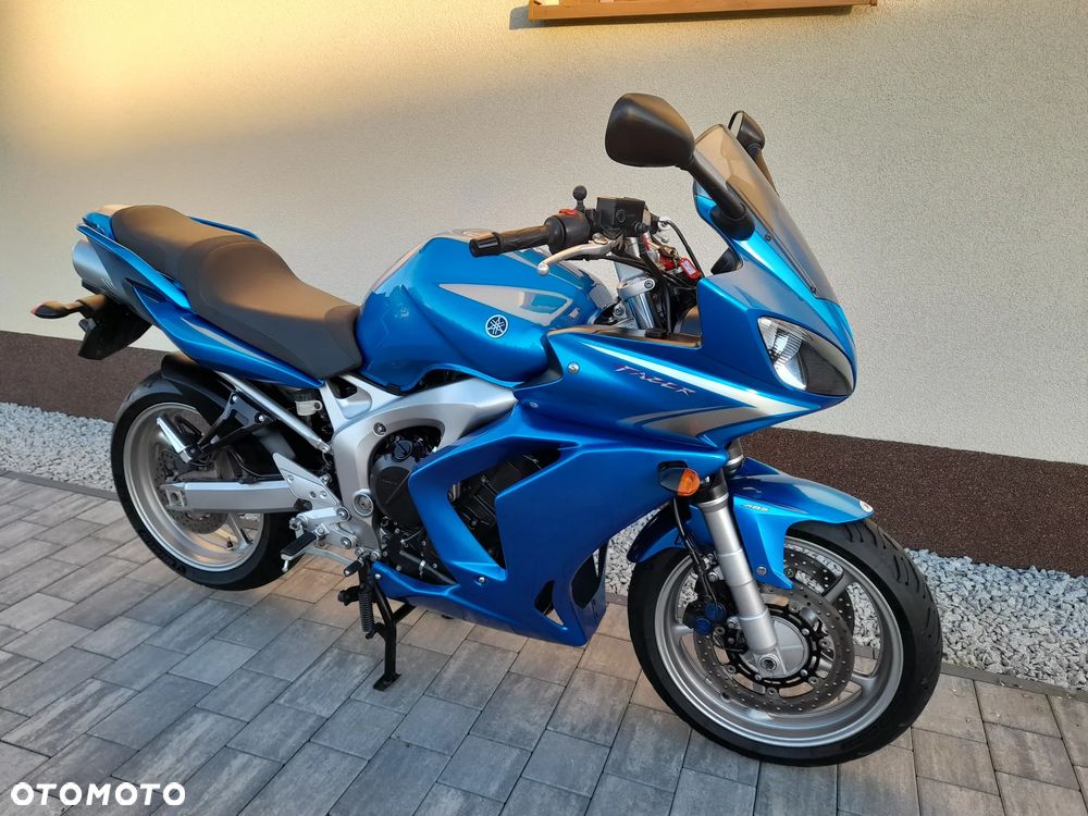 Yamaha FZ6 - 3