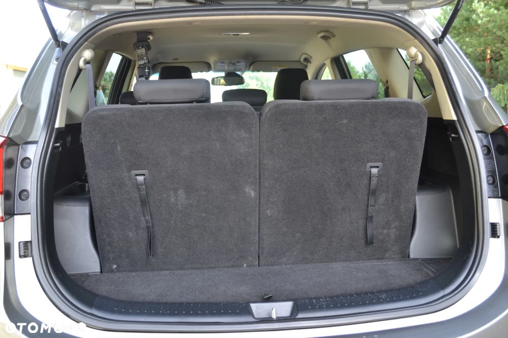 Kia Carens 1.7 CRDi Business Line 7os 7DCT - 29