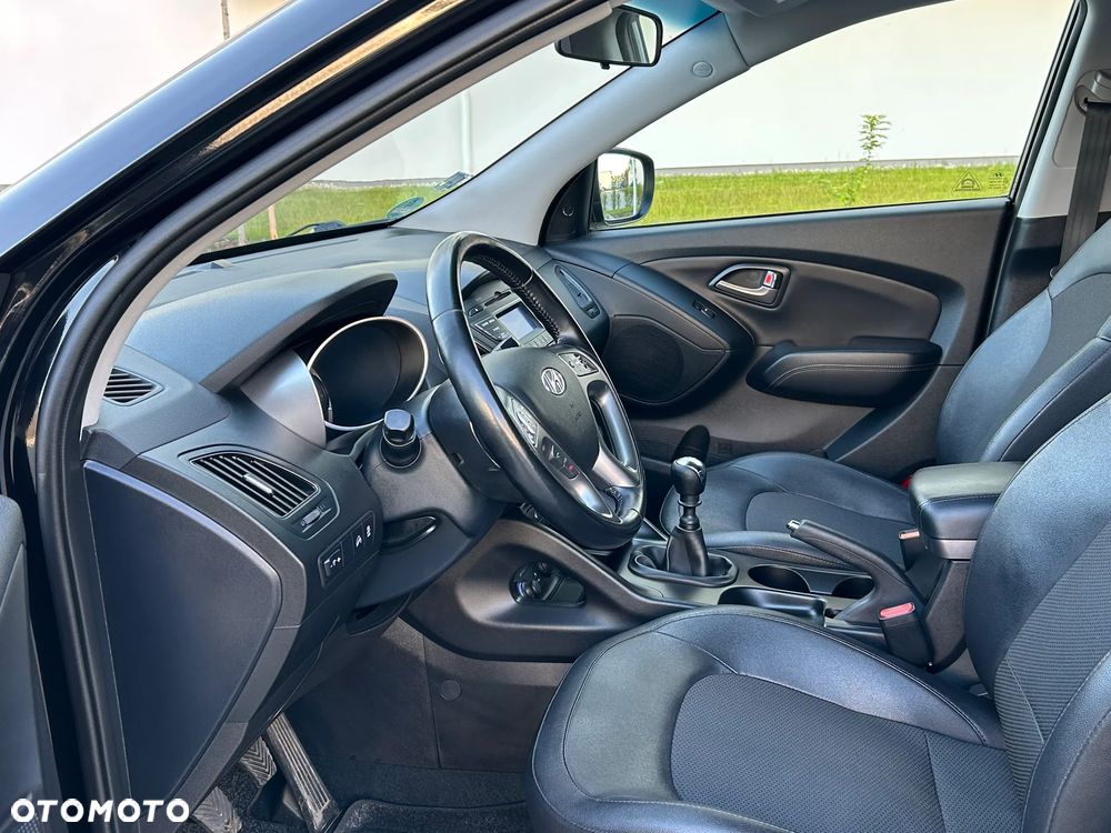 Hyundai ix35 - 12