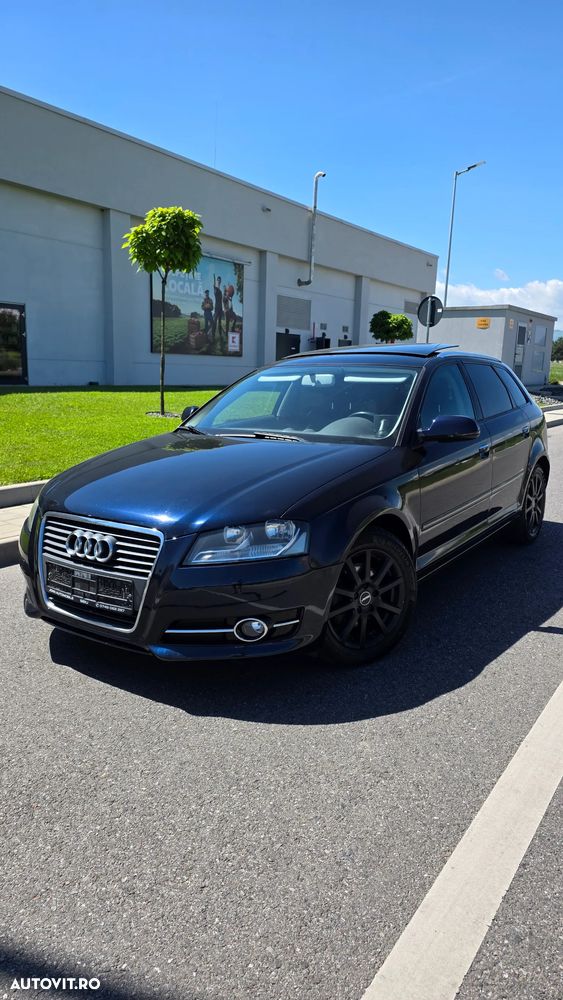 Audi A3 2.0 TDI DPF S tronic S line Sportpaket - 1