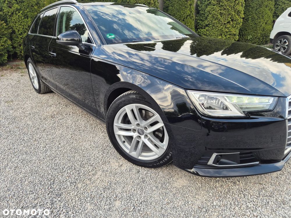Audi A4 Avant 2.0 TDI ultra S tronic sport - 12