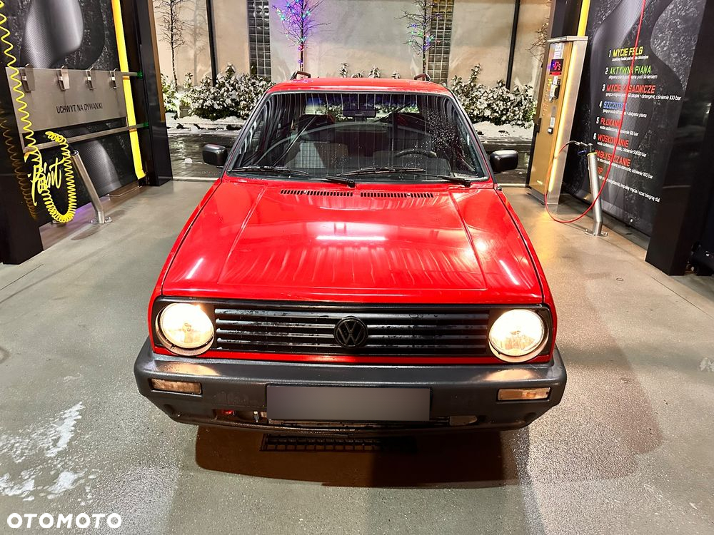 Volkswagen Golf 1.6 GL D - 2