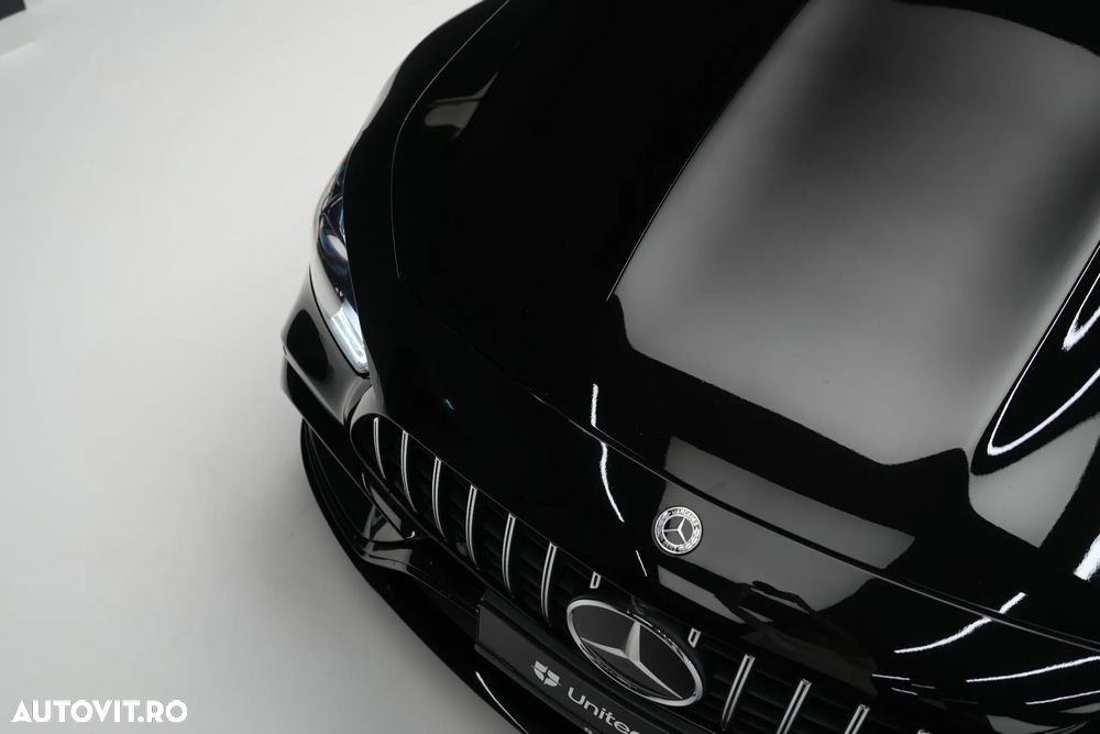 Mercedes-Benz AMG - 8